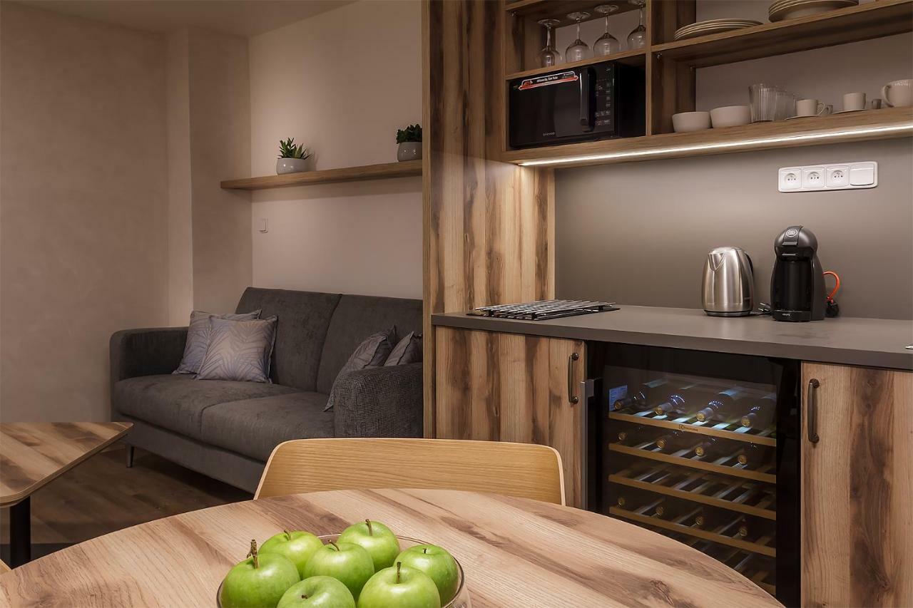 Appartement Hnizdo à Mikulov Extérieur photo